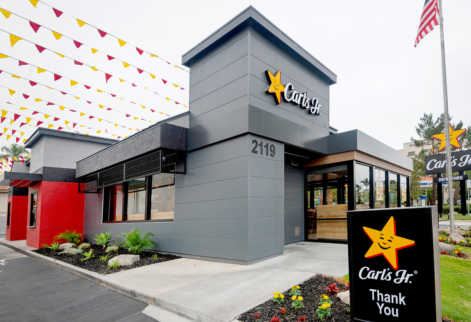 Carl S Jr Franchising Development Markets Facility Design And   Freestanding 001 